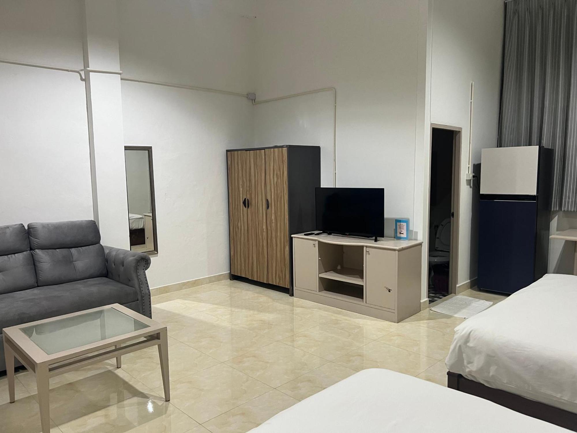 Mall Suites Hotel Bangkok Exterior photo